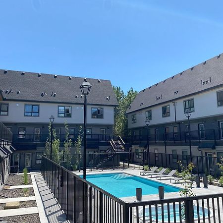 Enchanted Mountain Getaway Canmore Zewnętrze zdjęcie